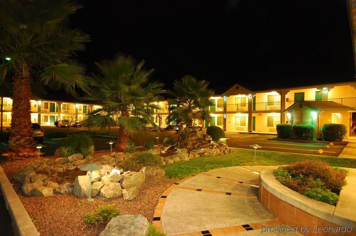 Cloverdale Wine Country Inn & Suites Eksteriør bilde
