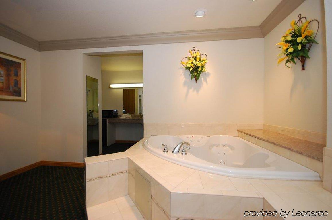 Cloverdale Wine Country Inn & Suites Rom bilde