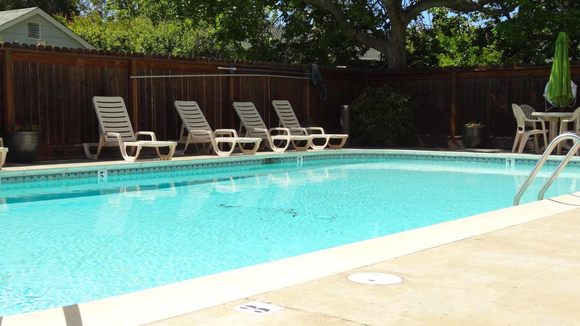 Cloverdale Wine Country Inn & Suites Eksteriør bilde