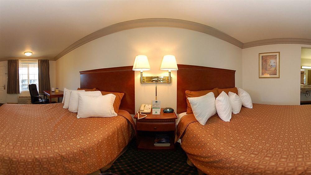 Cloverdale Wine Country Inn & Suites Eksteriør bilde